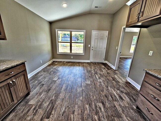 Building Photo - HOUSE for RENT Hartselle 3BR Built 2024