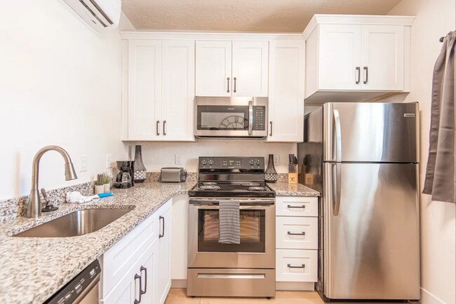 Building Photo - 343 E Coatsville Ave