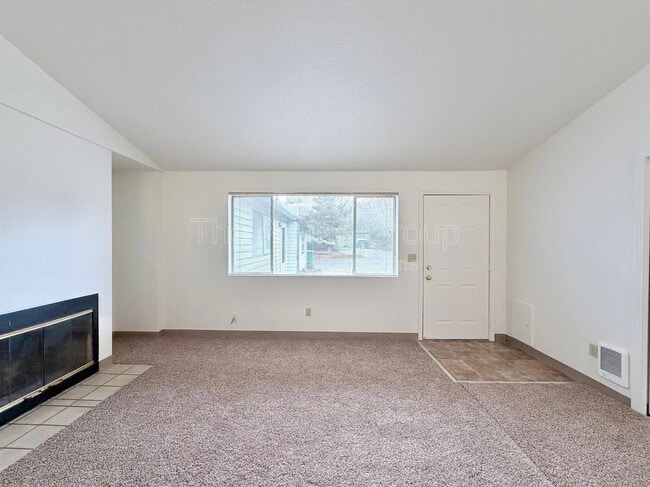 Building Photo - 8991 SW Herb Way