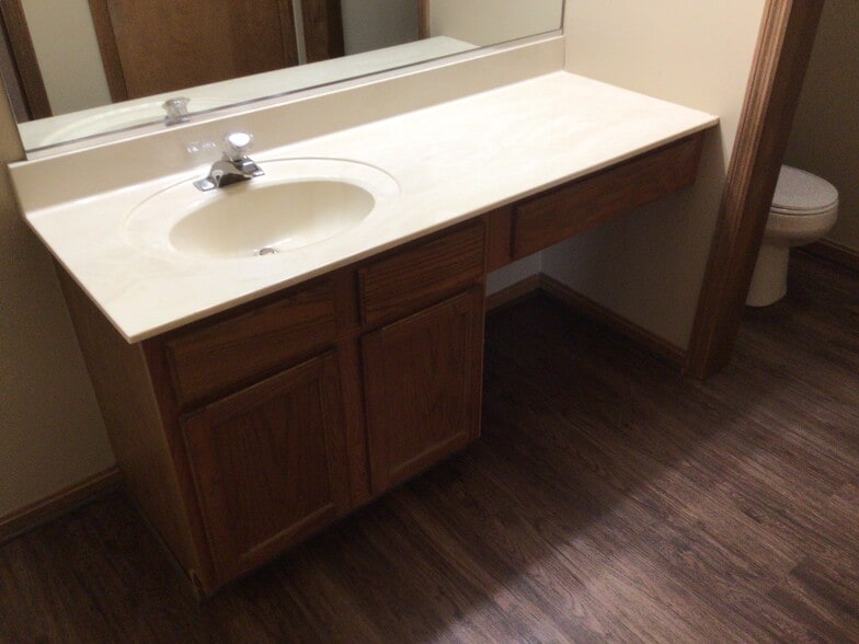 Building Photo - 4705 Norwich Ct