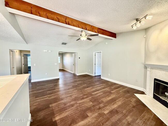Building Photo - 1164 Delving Ct