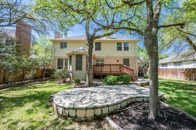 Building Photo - 7724 Yaupon Dr