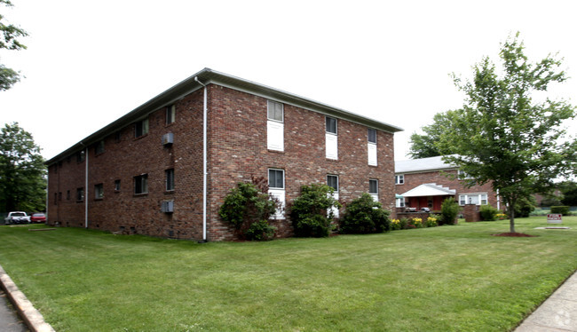 Primary Photo - Adam's Court Apartments
