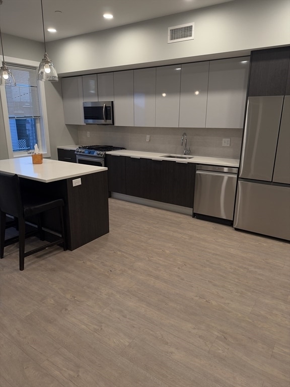 Building Photo - 14 Ward St