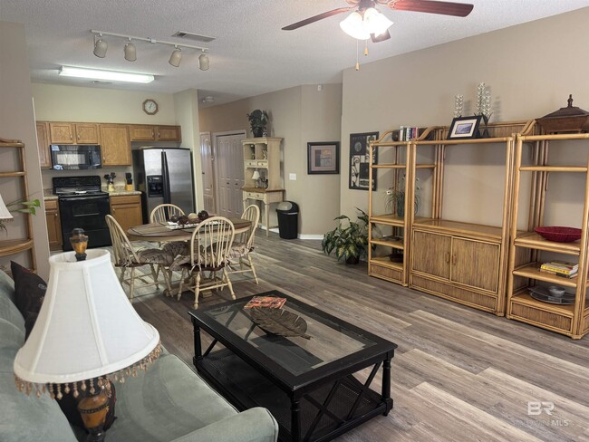 Building Photo - 2651 S Juniper St