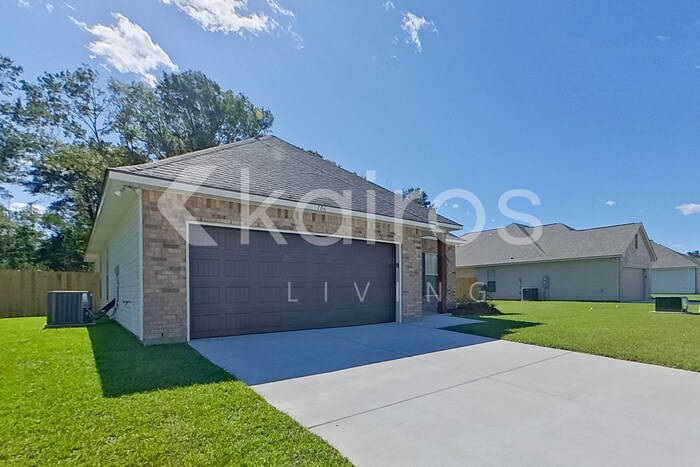 Building Photo - 106 Hendrix Rd