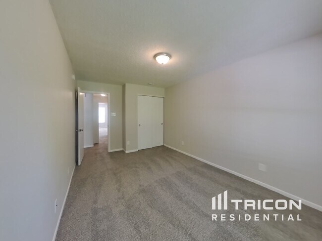 Building Photo - 834 Indigo Drive Greenfield IN