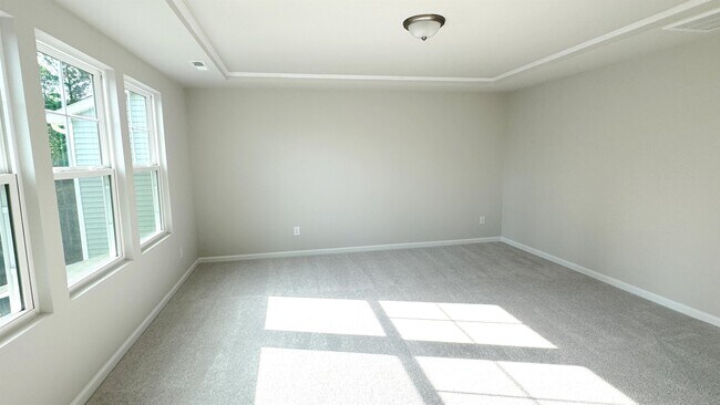 Building Photo - 125 Red Robin Rd