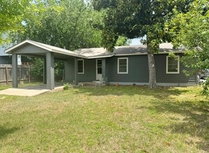 Building Photo - 406 Swanee Dr