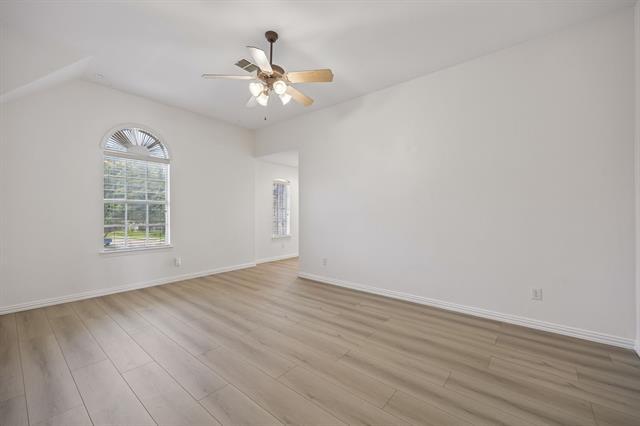 Building Photo - 1608 Wagon Wheel Dr