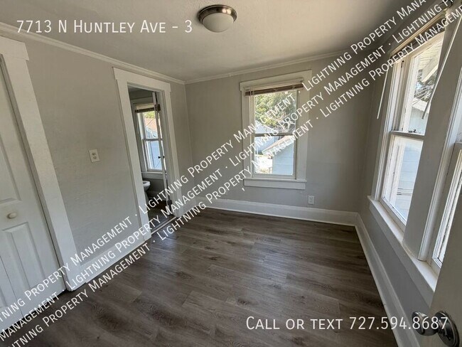 Building Photo - 7713 N Huntley Ave