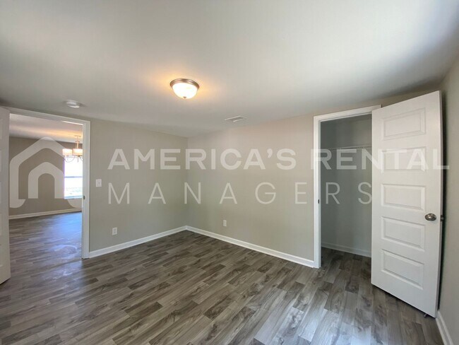 Building Photo - 3 Bedroom Home for Rent in Steele, AL!  DE...
