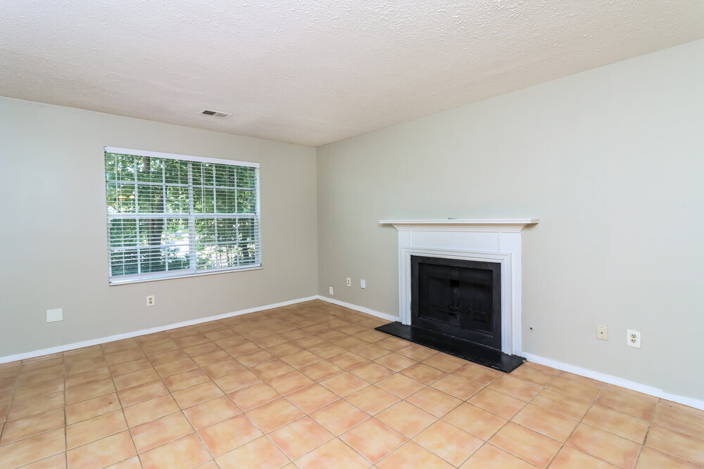 Building Photo - 1630 Carrie Spring