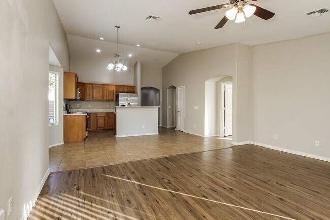 Building Photo - 14105 W Rosewood Dr