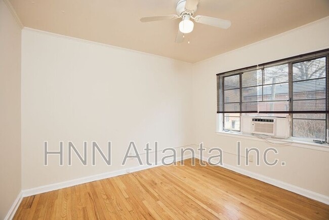 Building Photo - 1347 Briarwood Dr NE