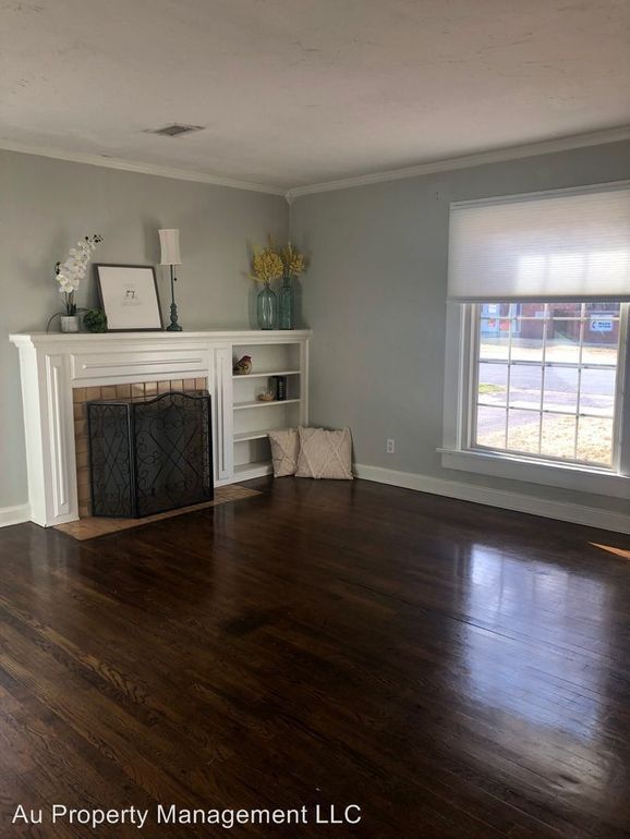 Building Photo - 3407 S Jackson St