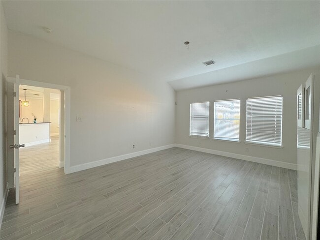 Building Photo - 8926 Heron Nest Dr