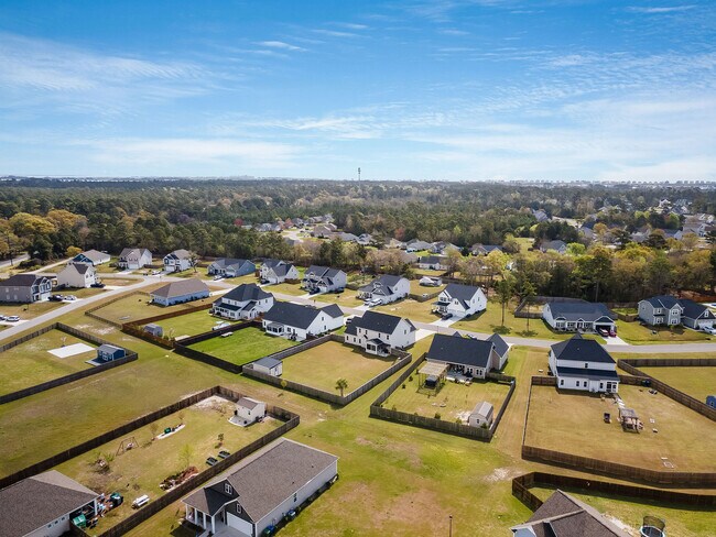 Building Photo - 110 Evergreen Frst Dr