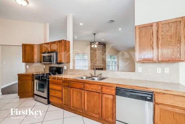 Building Photo - 5334 Hazel Grove Dr