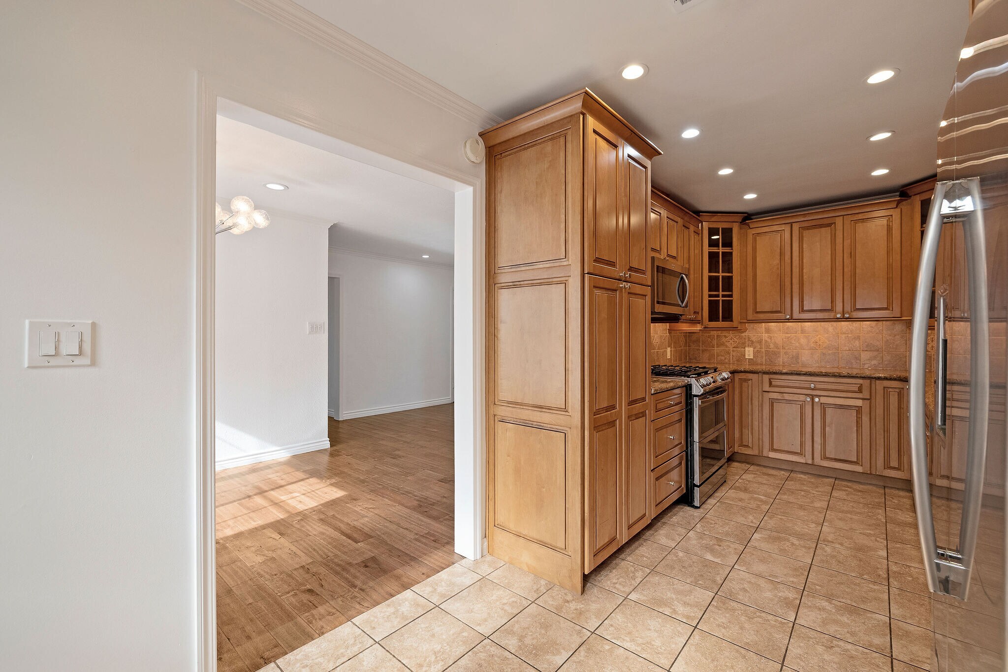 Building Photo - 5525 Wilma St