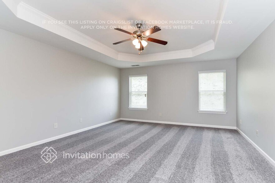 Building Photo - 4100 Whitfield Oak Way NE