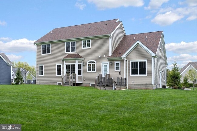 Building Photo - 22 Liam Pl