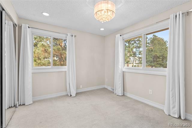 Building Photo - 2754 S Kenton Ct