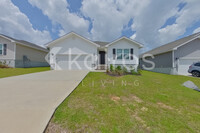 Building Photo - 4648 Malay Cir