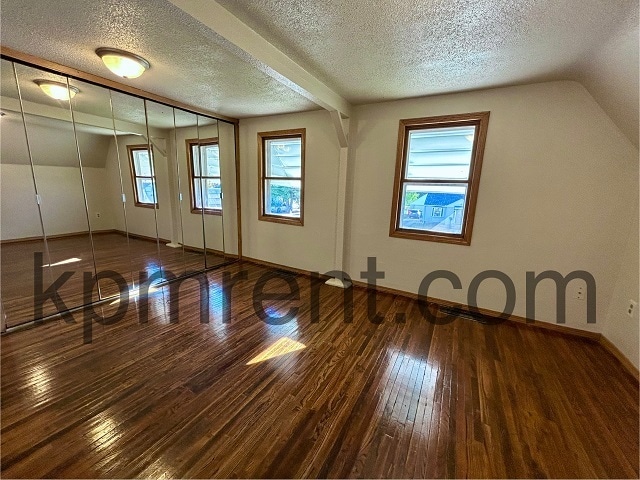 Building Photo - 2113 Oakland Ave E