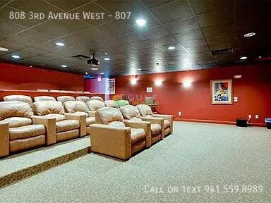 Building Photo - 808 3rd Ave W