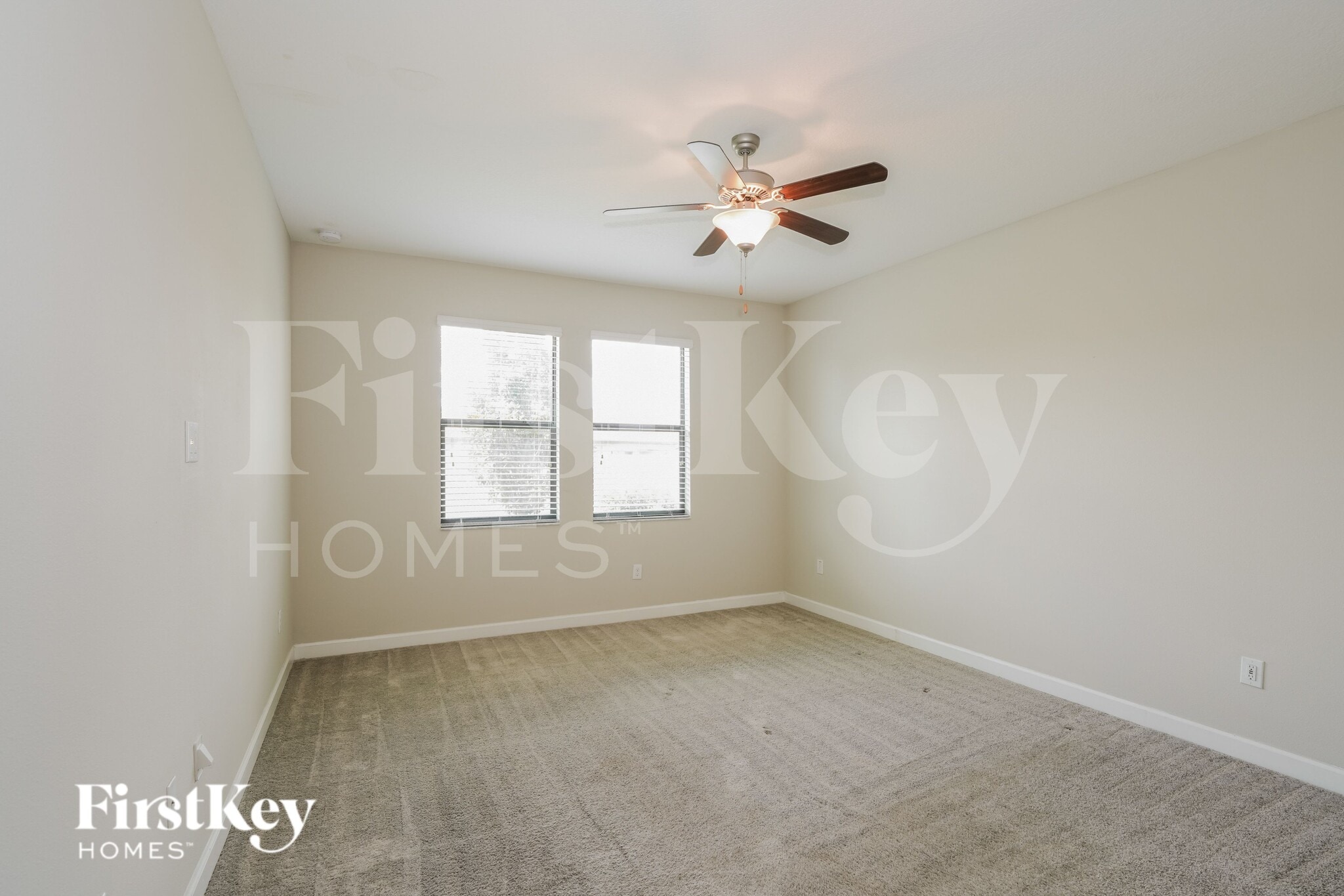 Building Photo - 9835 Ivory Dr