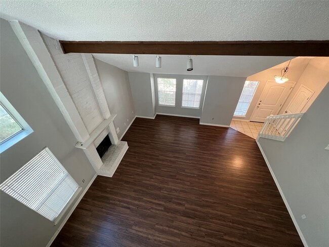 Building Photo - 38 Meadow Cove Dr