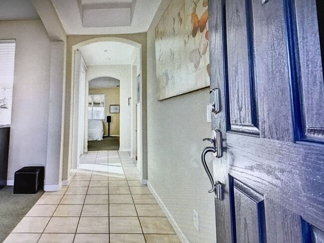 Building Photo - Two story Yuba City Home