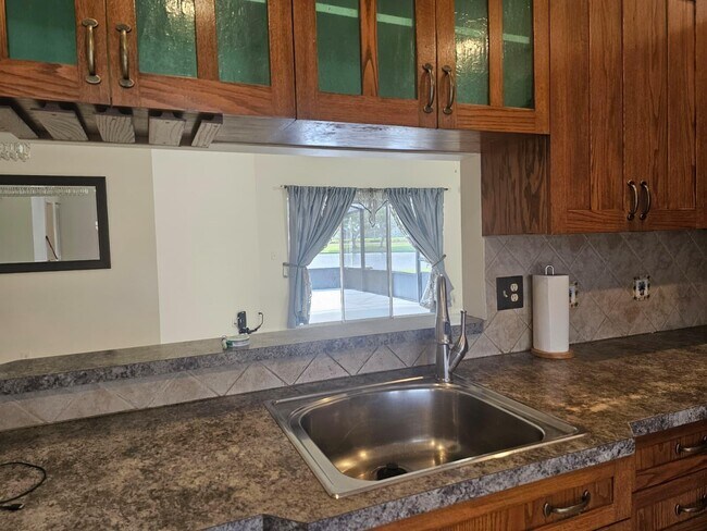 Building Photo - 5220 Rosen Blvd