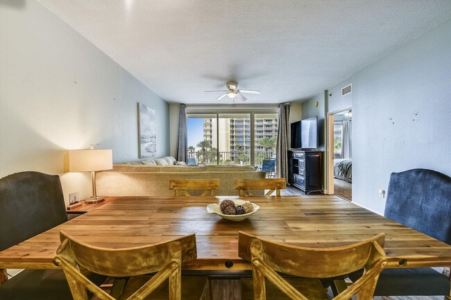 Building Photo - 104 Gulfside Ct