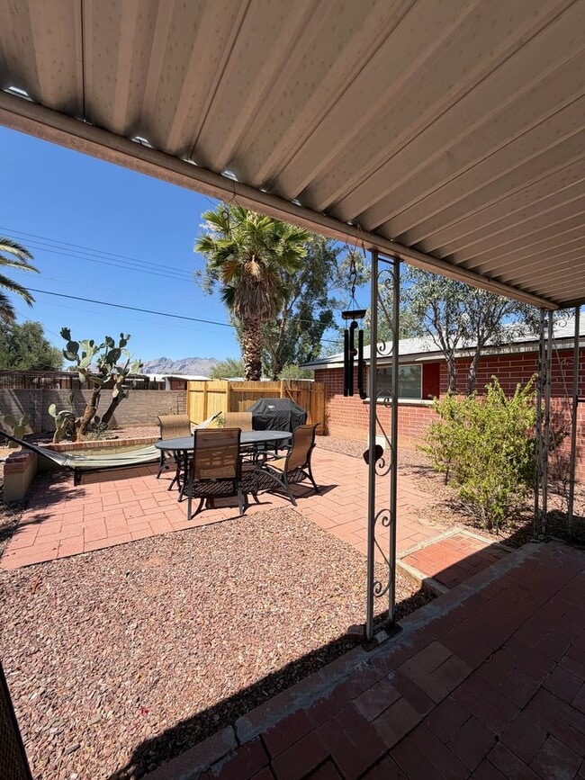 Building Photo - Pima3411