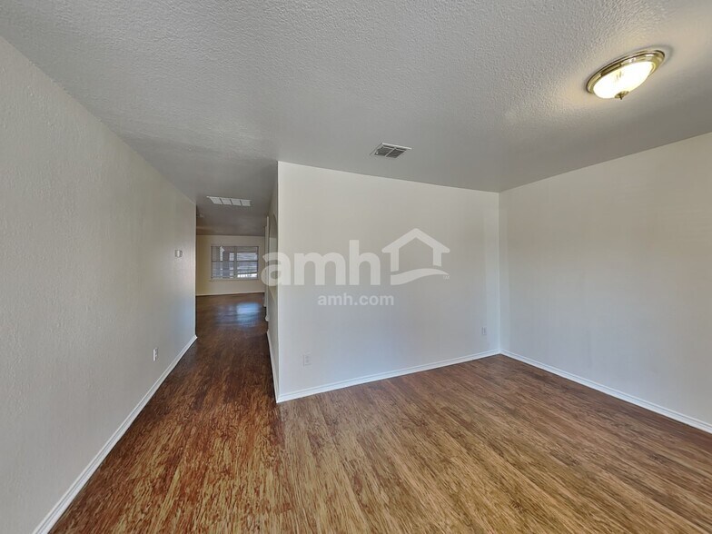 Building Photo - 7110 Chambers Creek Ln