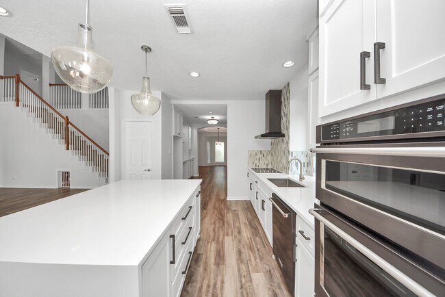 Building Photo - 11207 Satin Tail Ln