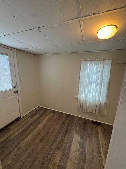 Building Photo - Beech Grove Downtown 3 BR/2BA single family home for rent, large deck and fenced yard with livabl...