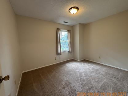 Building Photo - 109 Palace Cir