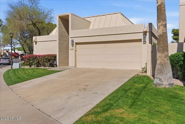 Building Photo - 5309 N 24th Pl