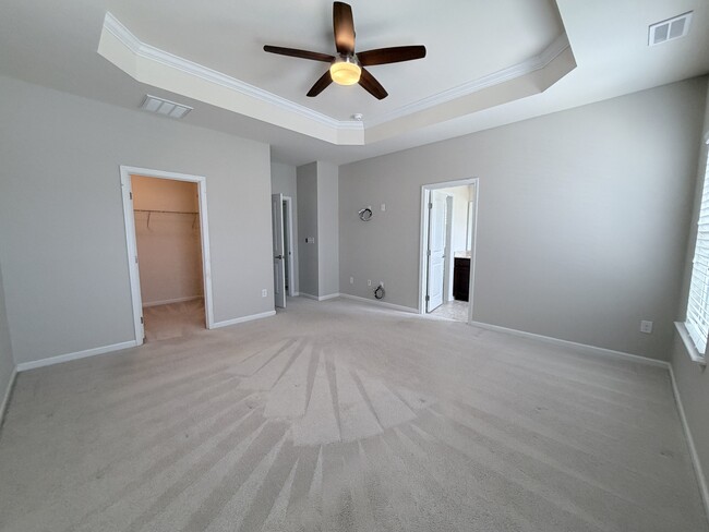 Building Photo - 5613 Freewill Ln