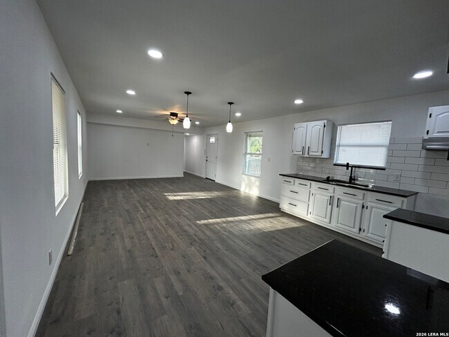 Building Photo - 22823 Copper Cyn Dr