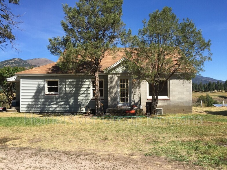 Building Photo - 885 Speedway Ave