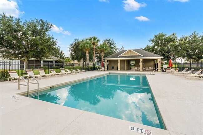 Building Photo - 11616 Thacker Dr