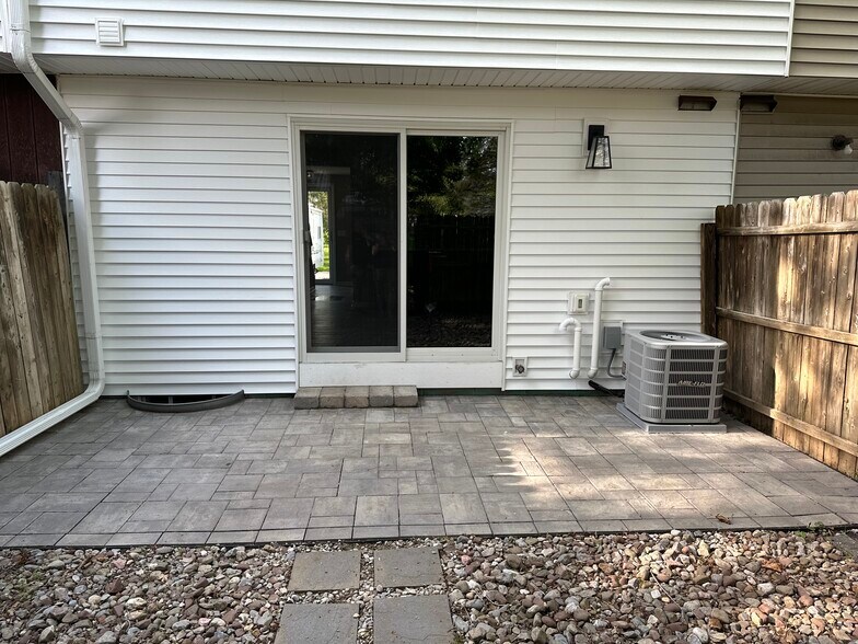 Patio - 35 Farmbrook Drive