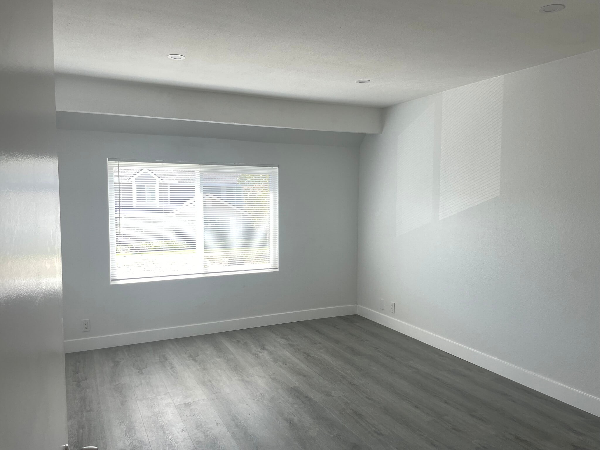 Building Photo - 79 Wildwood