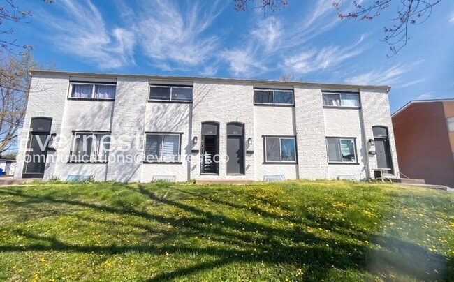 Building Photo - 3674 Arnelle Rd