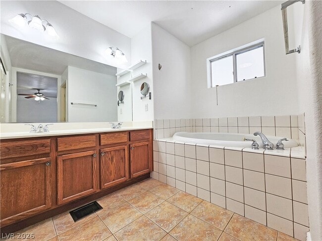 Building Photo - 5945 Badlands Ln