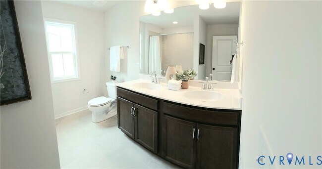 Building Photo - 8443 Villetta Pointe Ln